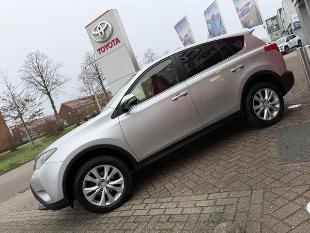 Toyota RAV4 2.0 VVT-i Executive Business 4WD