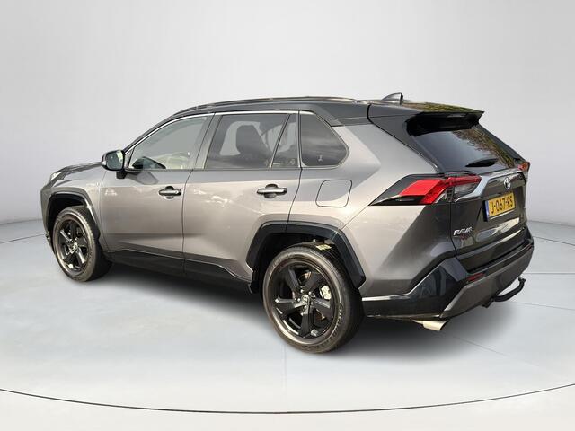 Toyota RAV4 2.5 Hybrid AWD Bi-Tone | Apple CarPlay/Android auto | Achteruitrijcamera | Stoel en stuurverwarming | Trekhaak