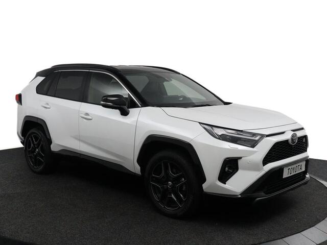 Toyota RAV4 2.5 Hybrid AWD GR Sport | Apple Carplay/Android Auto | JBL Audio | Elektrische Voorstoelen | 360Camera | Stoel/Stuurverwarming | Parkeersensoren |