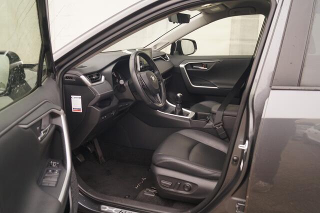 Toyota RAV4 2.0 VVT-iE 176pk Business Plus -LEER-NAVI-