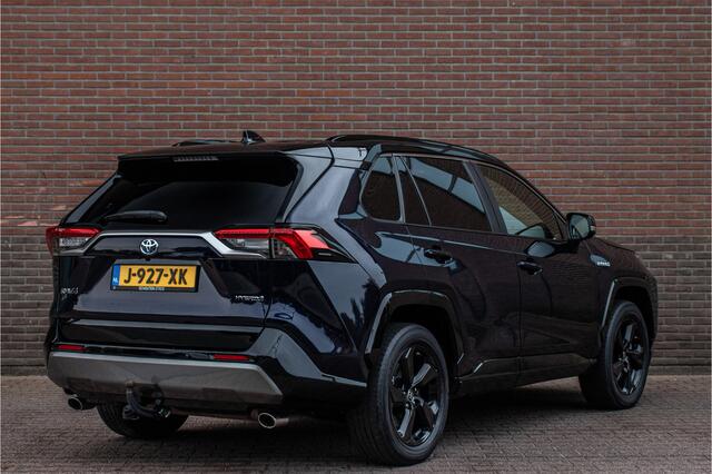 Toyota RAV4 2.5 Hybrid Bi-Tone, Full LED, Stoel & Stuurverwarming, Adaptive Cruise, Carplay, Half leder, Camera, Keyless, DAB+.