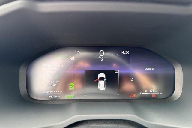 Toyota RAV4 2.5 Plug-in Hybrid AWD Style Navigatie, Achteruitrijcamera, LMV, LED, Smart Key, Stoelverwarming