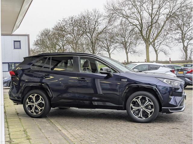 Toyota RAV4 2.5 Plug-in Hybrid AWD Bi-Tone Plus | 360 Camera | JBL | Memory | Stoelverw./koeling | Stuurverw. | Elek. achterklep | BSM | PDC V+A | HUD