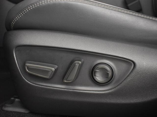 Toyota RAV4 2.5 Hybrid Style Edition | Stuur en Stoelverming | PDC V+A