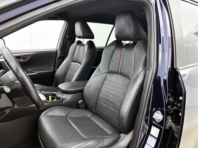 Toyota RAV4 2.5 Plug-in Hybrid AWD Bi-Tone Plus | VOL! | JBL | PDC | Stuur- Stoelverwarming | Trekhaak |