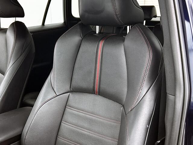 Toyota RAV4 2.5 Plug-in Hybrid AWD Bi-Tone Plus | VOL! | JBL | PDC | Stuur- Stoelverwarming | Trekhaak |