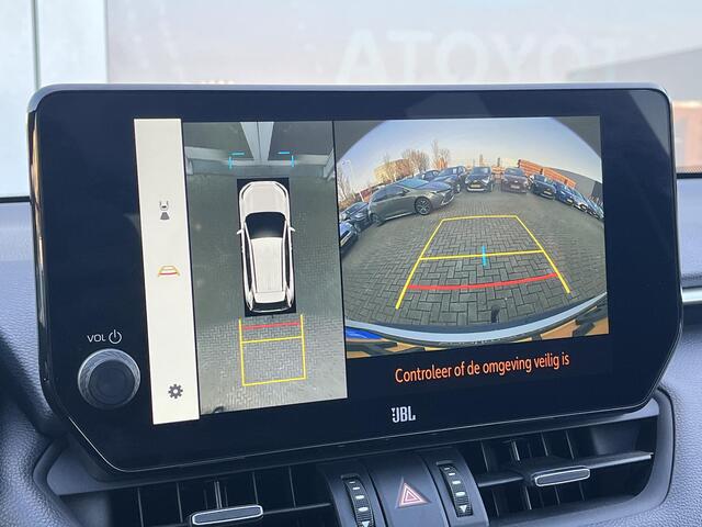Toyota RAV4 2.5 Plug-in Hybrid AWD Style Innovation | Bearlock | Trekhaak | Schuifdak | JBL | HUD
