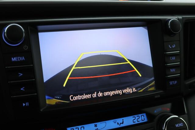 Toyota RAV4 2.5 Hybrid Black Edition | Lederen bekleding | Schuifdak | Stoelverwarming | Electrische achterklep |