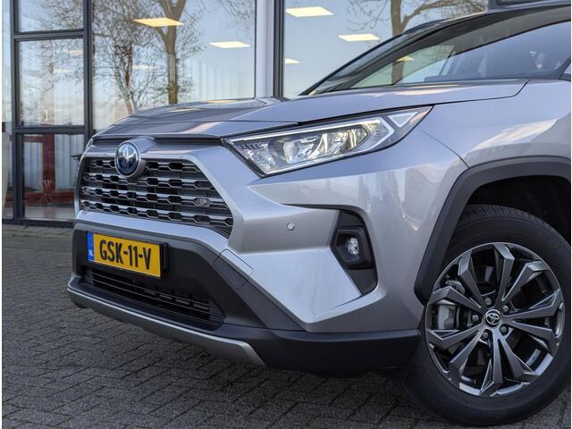 Toyota RAV4 2.5 Hybrid Dynamic | Dodehoek | Elek. achterklep | PDC V+A | Qi-lader | Camera | Navi