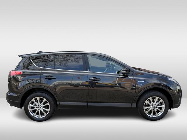 Toyota RAV4 2.5 Hybrid AWD Dynamic TREKHAAK | navigatie | cruise control | DAB | lichtmatelen wielen |