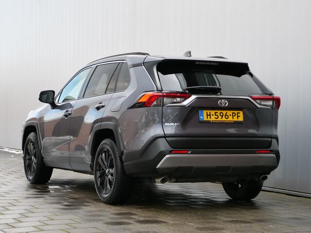 Toyota RAV4 2.0 VVT-iE Dynamic 176 Pk Automaat Navigatie / DAB / Apple Carplay / Keyless / Camera