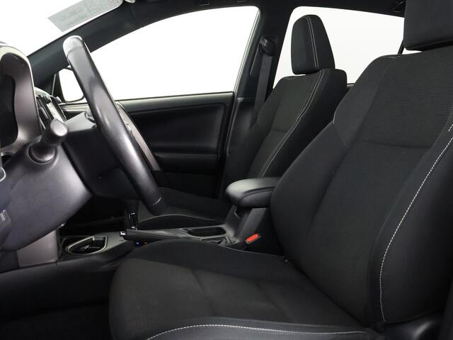 Toyota RAV4 2.5 HYBRID BLACK EDITION AUTOMAAT GARANTIE 6-2028 NAVI.PDC.CAMERA.18 INCH. SLECHTS 99.000 KM.