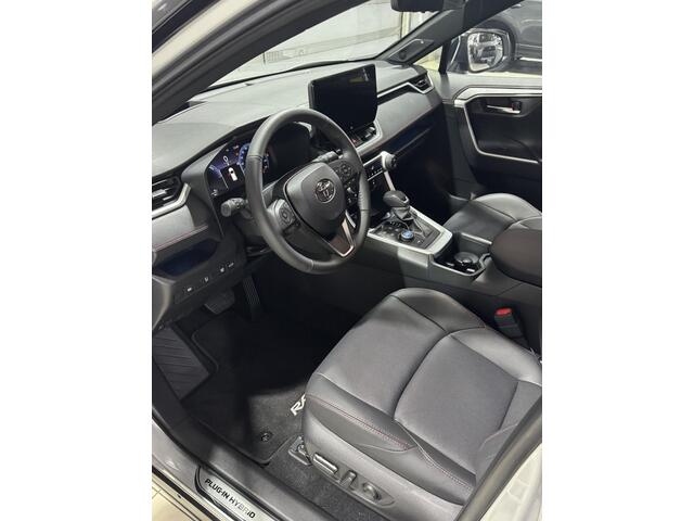 Toyota RAV4 2.5 Plug-in Hybrid AWD Bi-Tone Plus | Uit voorraad leverbaar |