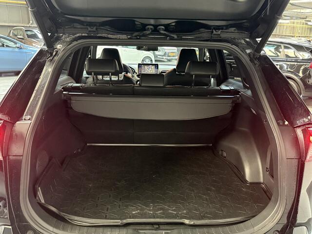Toyota RAV4 2.5 Hybrid AWD Black Edition 1650 kg trekgewicht, slechts 29896 km, 4WD, JBL, Stoelverwarming etc.