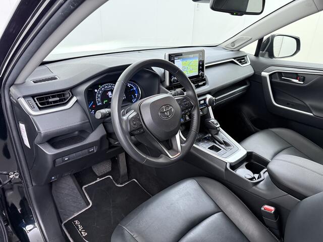 Toyota RAV4 2.5I 218PK Hybrid Automaat Leder Apple Carplay Android Auto Navi Dual Ecc JBL®-Audio Adap.Cruise Camera Business Plus Keyless Elek.Achterklep Stoelverwarming Elek.Stoel Lane Assist Wifi Led Lmv 18" Regensensor DAB 1e Eigenaar Origineel Nederlandse Auto