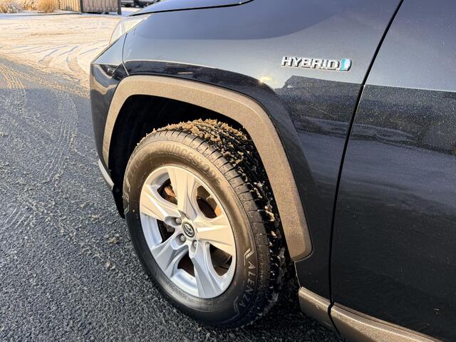 Toyota RAV4 2.5 Hybrid 222PK AWD LederoACCoNavi