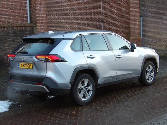 Toyota RAV4 2.0 VVT-iE Business Plus