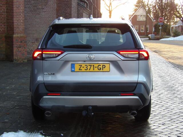 Toyota RAV4 2.0 VVT-iE Business Plus