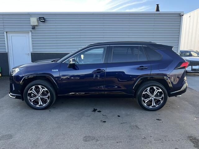 Toyota RAV4 2.5 Plug-in Hybrid AWD Bi-Tone Plus Schuif/kanteldak, Stoelkoeling, Stoelverwarming, Seat memory, 360" Camera, Dodehoekdetectie, LMV, JBL, LED