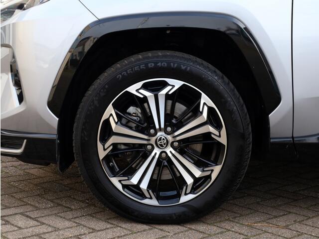 Toyota RAV4 2.5 Plugin Hybrid Bi-Tone+ | Panoramadak | JBL | Stoelventilatie