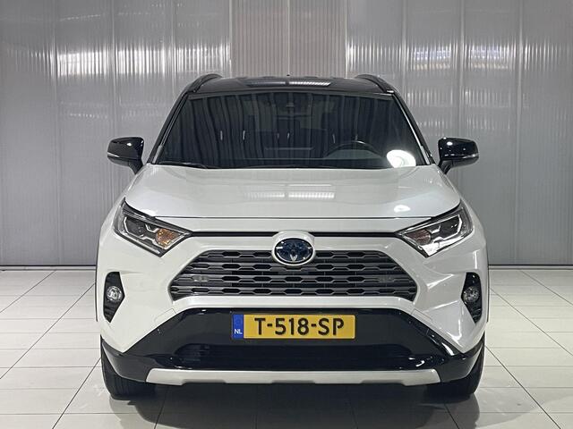 Toyota RAV4 2.5 Hybrid Bi-Tone | Navigatie | Toyota garantie tot 2029! | Bearlock | All season banden |