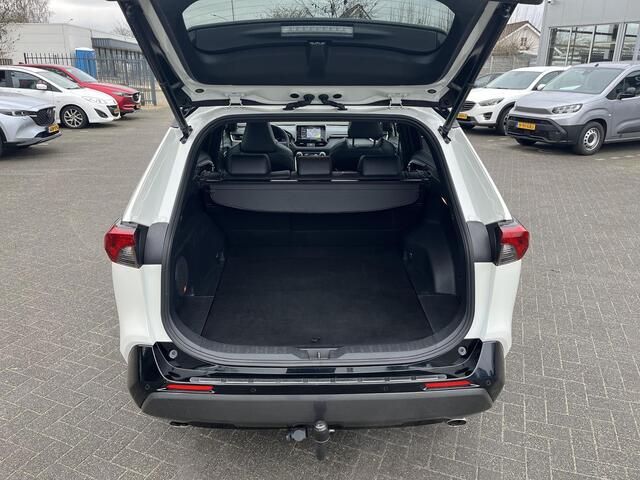 Toyota RAV4 2.5 Hybrid AWD Bi-Tone | Navigatie | Apple CarPlay/Android auto | 360 graden camera | Trekhaak | Panoramadak
