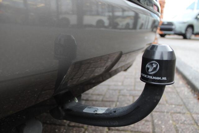 Toyota RAV4 2.5 Hybrid AWD Bi-Tone | Rijklaar | 360 Camera | Navi | Trekhaak | Stoel/Stuurverw. | Elek. Achterklep | Blind Spot