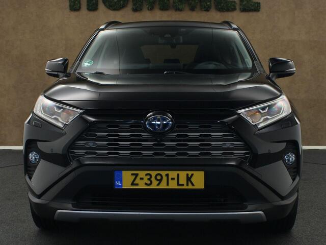 Toyota RAV4 2.5 Hybrid First Edition - PANORAMADAK - LEDEREN BEKLEDING - PARKEERSENSOREN VOOR EN ACHTER - 360 GRADEN CAMERA - STOEL VENTILATIE EN VERWARMING - STUURVERWARMING - ELEKTRISCHE ACHTERKLEP - JBL GELUIDSINSTALLATIE