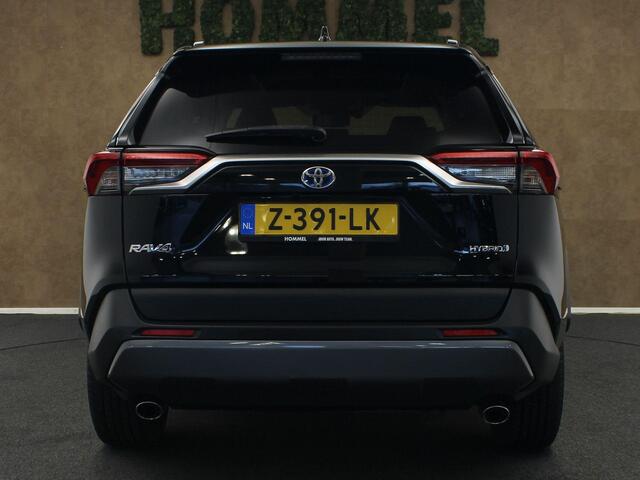 Toyota RAV4 2.5 Hybrid First Edition - PANORAMADAK - LEDEREN BEKLEDING - PARKEERSENSOREN VOOR EN ACHTER - 360 GRADEN CAMERA - STOEL VENTILATIE EN VERWARMING - STUURVERWARMING - ELEKTRISCHE ACHTERKLEP - JBL GELUIDSINSTALLATIE