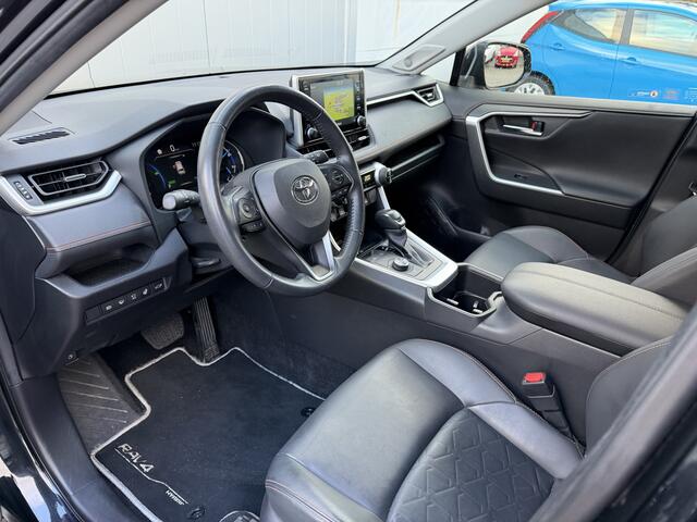 Toyota RAV4 2.5 Hybrid AWD ADVENTURE Trekhaak 360Cam JBL Stoel Stuur Ruit Verwarmd 1650KG treklast PDC BSM