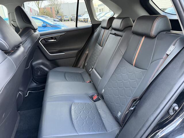 Toyota RAV4 2.5 Hybrid AWD ADVENTURE Trekhaak 360Cam JBL Stoel Stuur Ruit Verwarmd 1650KG treklast PDC BSM