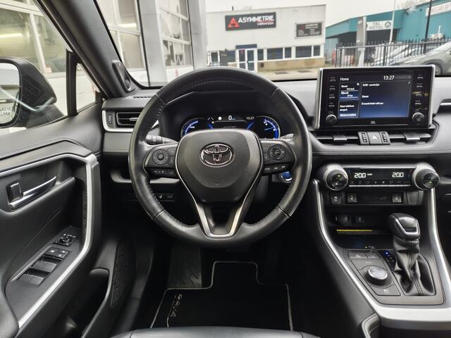 Toyota RAV4 2.5 Hybrid AWD Black Edition | JBL | Trekhaak | Stoel/stuurverwa