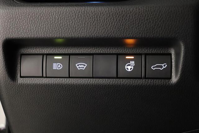 Toyota RAV4 2.5 Hybrid AWD Bi-Tone, Stuur & Stoel en Voorruitverwarming, Camera, Apple Carplay / Android auto!