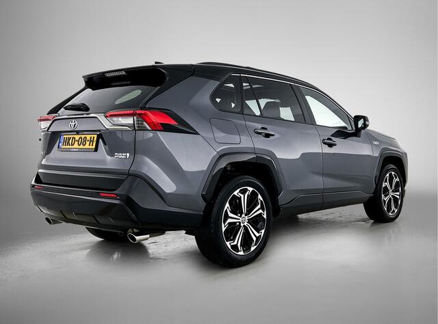 Toyota RAV4 2.5 Plug-in Hybrid AWD Bi-Tone Plus | Panoramadak | Ambilight Rondom | Stoelverkoeling | Memory Seat |