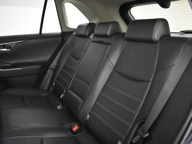 Toyota RAV4 2.5 Hybrid Executive | JBL aufio | Blind Spot | Adapt. cruise |