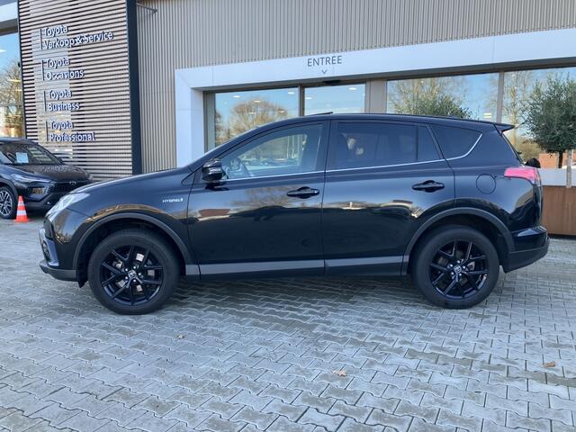 Toyota RAV4 2.5 Hybrid Black Edition | Trekhaak | Leder | Dealer onderhouden