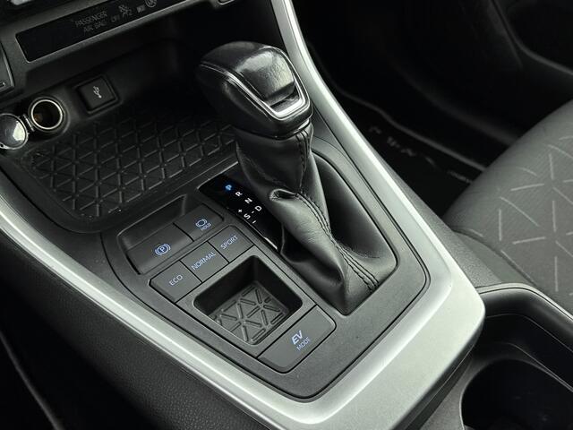 Toyota RAV4 2.5 Hybrid Dynamic Leseman aangemeld 20-2 Vanuit leverancier