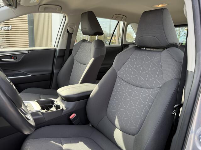 Toyota RAV4 2.5 Hybrid Active | Carplay | Parkeersensoren