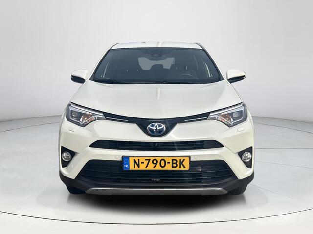 Toyota RAV4 2.5 Hybrid AWD Executive