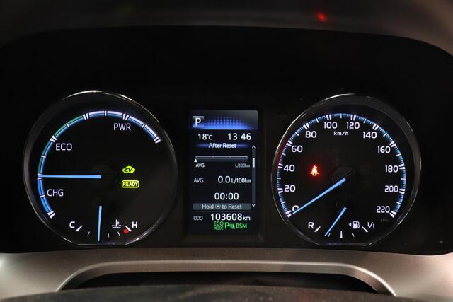 Toyota RAV4 2.5 Hybrid AWD Business | Schuif/kanteldak | Camera | Trekhaak | Navigatie |