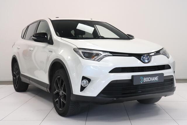 Toyota RAV4 2.5 Hybrid AWD Business | Schuif/kanteldak | Camera | Trekhaak | Navigatie |