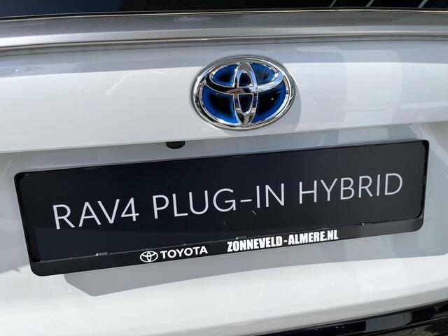 Toyota RAV4 2.5 Plug-in Hybrid AWD 306pk Limited Edition NIEUW Uit voorraad leverbaar.