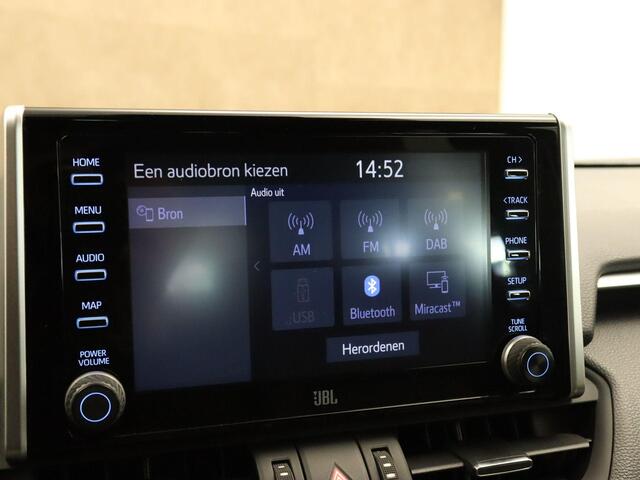 Toyota RAV4 2.5 Hybrid AWD Black Edition - ELEKTRISCHE ACHTERKLEP - KEYLESS ENTRY/START - VOORRUITVERWARMING - STOEL/STUURVERWARMING - APPLE CARPLAY/ANDROID AUTO - CLIMATE CONTROL - ADAPTIEVE CRUISE CONTROL - AFNEEMBARE TREKHAAK (1650KG GEREMD) - 4 WIELAANDRIJVING