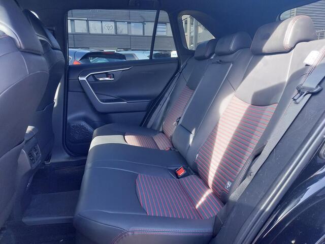 Toyota RAV4 2.5 Plug-in Hybrid AWD Business Plus | Stoelverwarming voor & achter | Apple Carplay & AndroidAUTO | Adapt.Cruise Control |