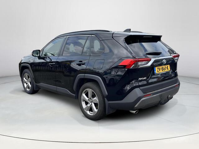Toyota RAV4 2.5 Hybrid AWD Dynamic | 1650 kg trekgewicht | Trekhaak | Navigatie | Parkeercamera |