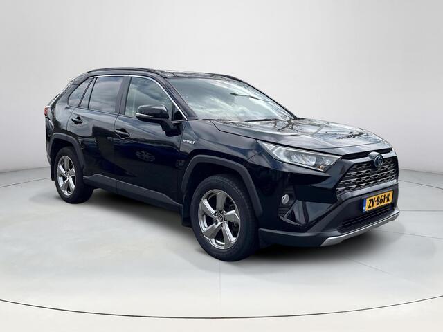 Toyota RAV4 2.5 Hybrid AWD Dynamic | 1650 kg trekgewicht | Trekhaak | Navigatie | Parkeercamera |