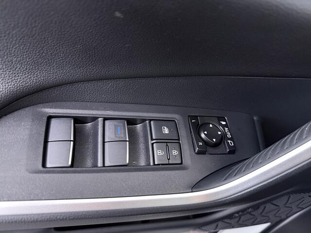 Toyota RAV4 2.5 Hybrid AWD Bi-Tone | Elektrisch glazen panorama-dak | 360 camera | Bear lock |