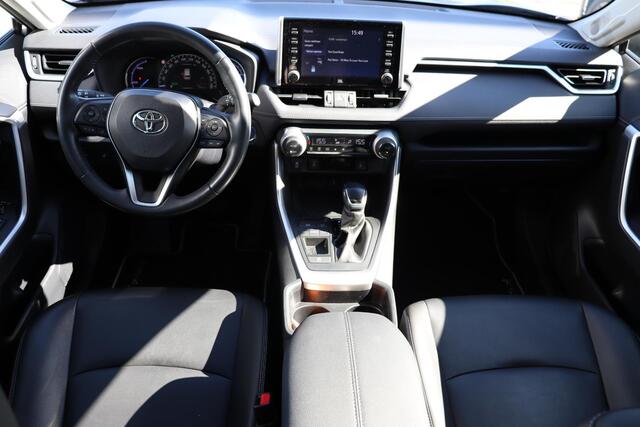 Toyota RAV4 2.5 Hybrid Executive Leder, Stoel/Stuur verwarming, Apple Carplay Android Auto