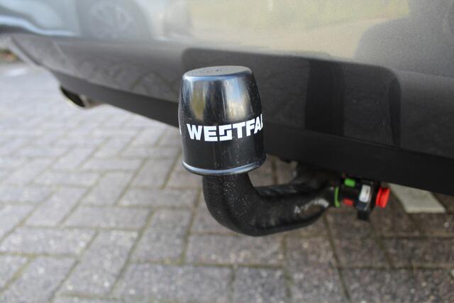 Toyota RAV4 2.5 Hybrid AWD Dynamic | Rijklaar | Trekhaak | Navi | Apple/Android | Stoelverw. | DAB+ | Adap. Cruise | Camera