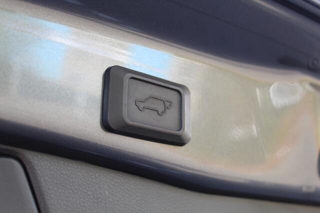 Toyota RAV4 2.5 Hybrid AWD Dynamic | Rijklaar | Trekhaak | Navi | Apple/Android | Stoelverw. | DAB+ | Adap. Cruise | Camera